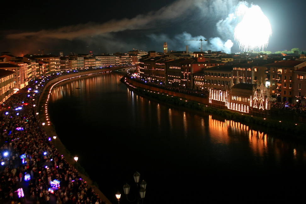 Candele e fuochi artificiali.JPG